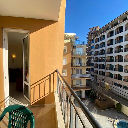 Blue Marine C16 Apartment Sunny Beach Eksteriør billede