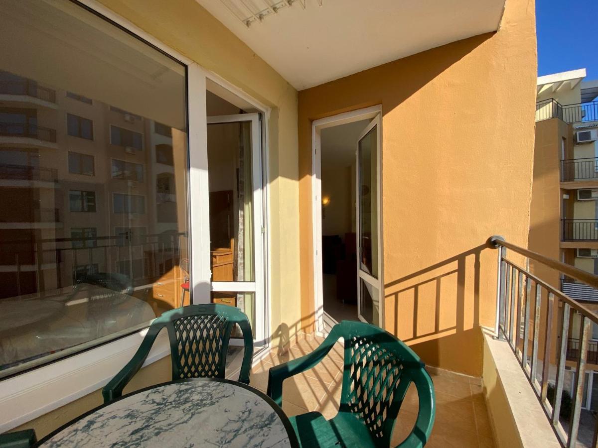 Blue Marine C16 Apartment Sunny Beach Eksteriør billede